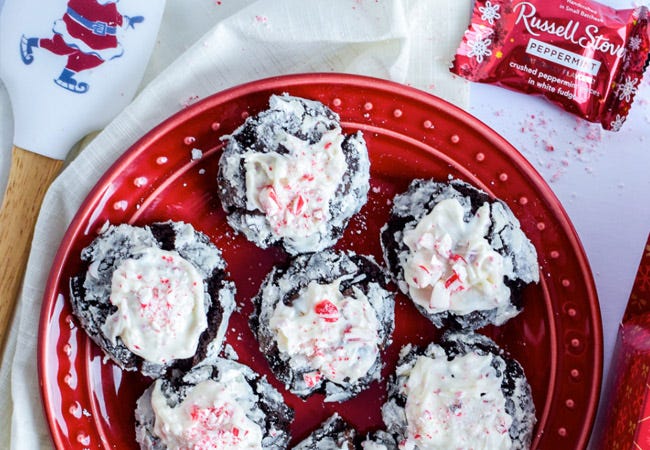 Chocolate Peppermint Crinkle Cookie