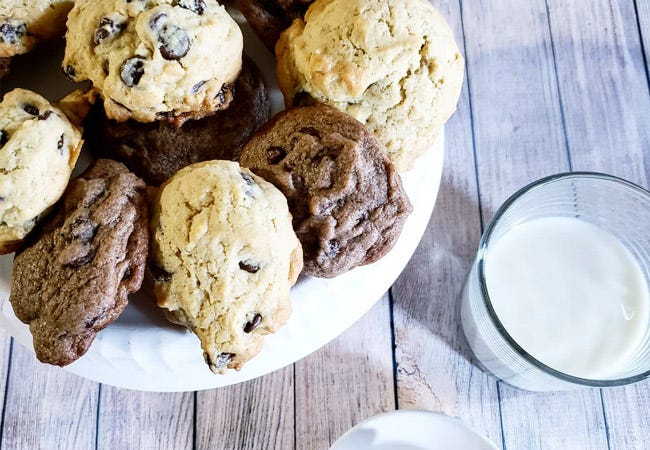 Sugar Free Soft & Chewy Chocolate Chip Cookies